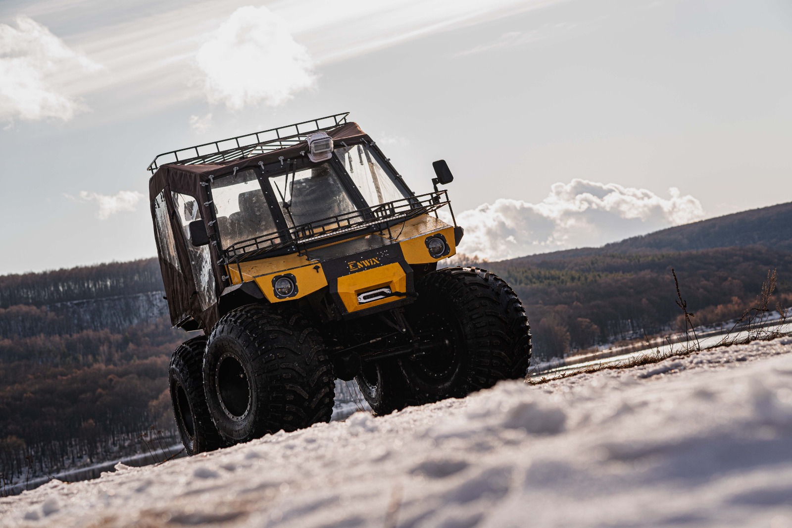 Мощный вездеход ENWIX ULTIMATE